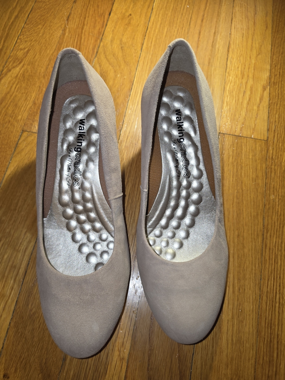 Walking Cradles Taupe Suede Pumps 7.5 WW - Picture 2 of 5